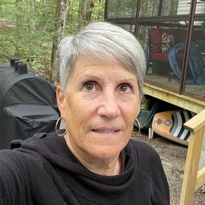 Meet your Posher, Denise